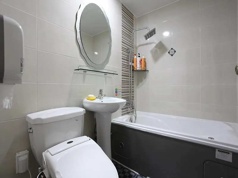 Riviera Motel Goyang
